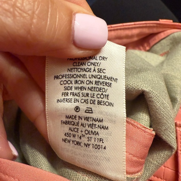 Alice + Olivia Coral Croc-Embossed Wide Leg Pants - Picture 5 of 9